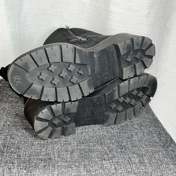 Blondo Daffy black Quilted waterproof Boots - 8.5 - Picture 9 of 9